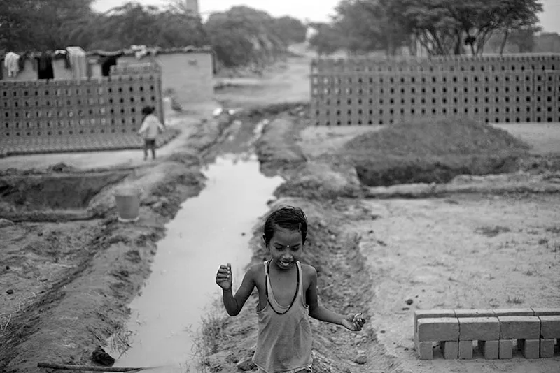 Bonded-labour-05