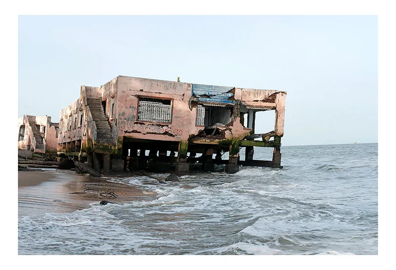 Coastal-Erosion02